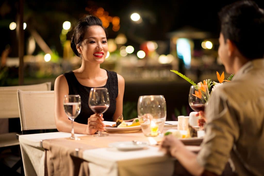 Dining dating