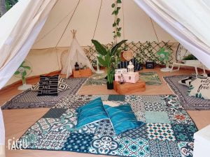 STUNNING GLAMPING